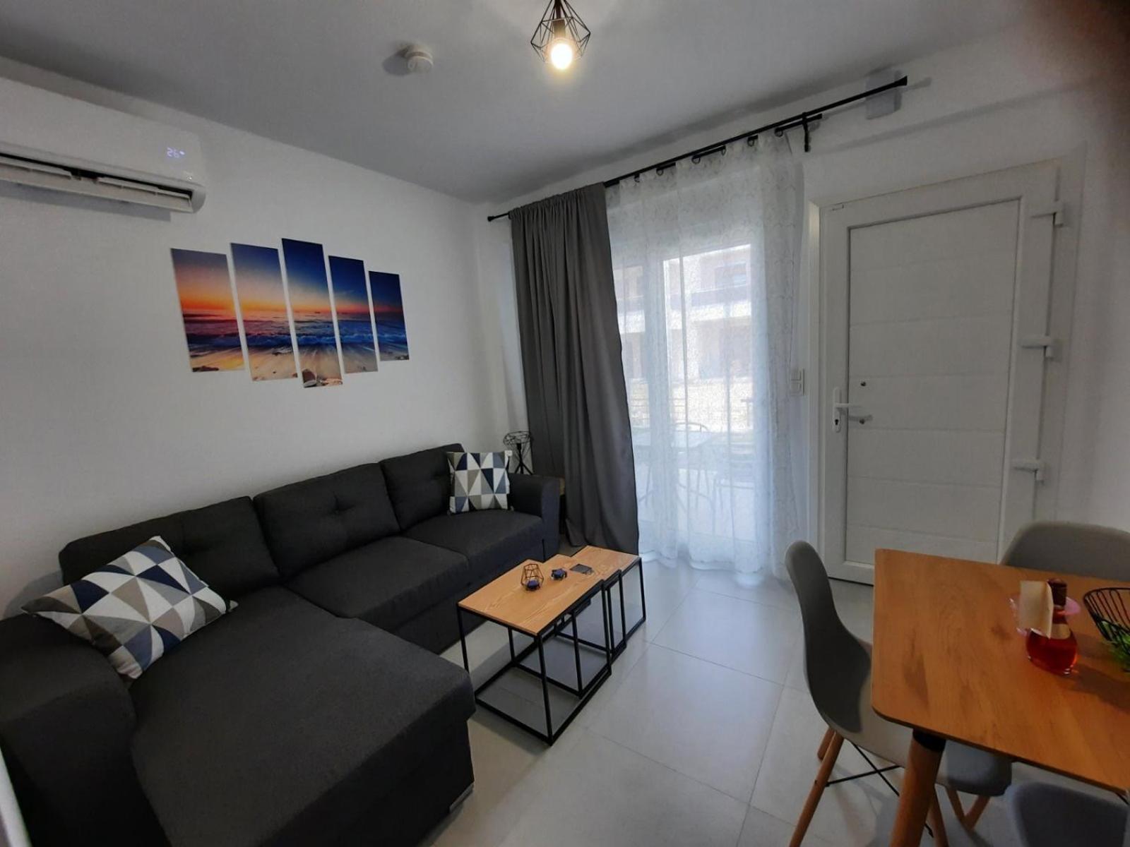 Kalofas Amaryllis Apartment Ofrinion
